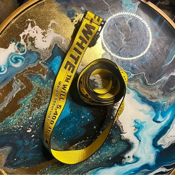 Off-White yellow and black utility belt OS - Picture 6 of 7